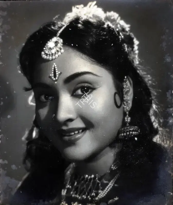 Bipin Gajjar (Cinematographer), Patrani, 1956, Photographic Still
