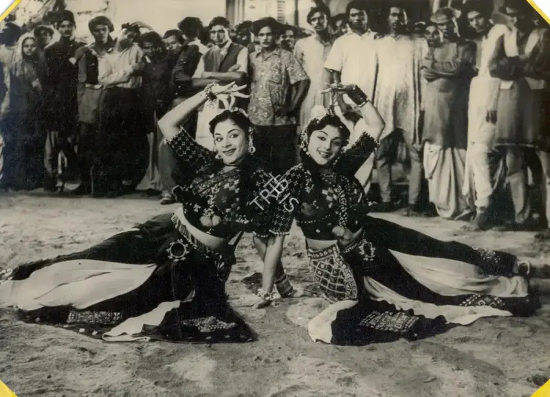 A. Vincent (Cinematographer), Amar Deep, 1958, Photographic Still