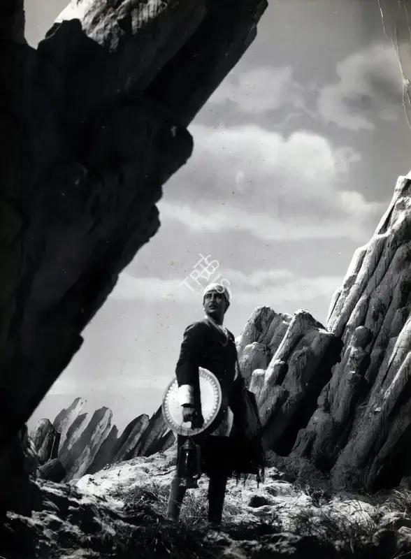 Radhu Karmakar (Cinematographer), Jis Desh Men Ganga Behti Hai, 1960, Photographic Still