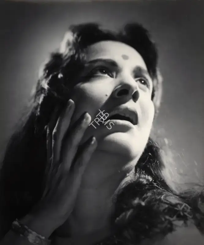 Madan Sinha (Cinematographer), Raat Aur Din, 1967, Photographic Still