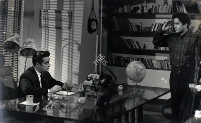 Dharam Chopra (Cinematographer), Waqt, 1965, Photographic Still