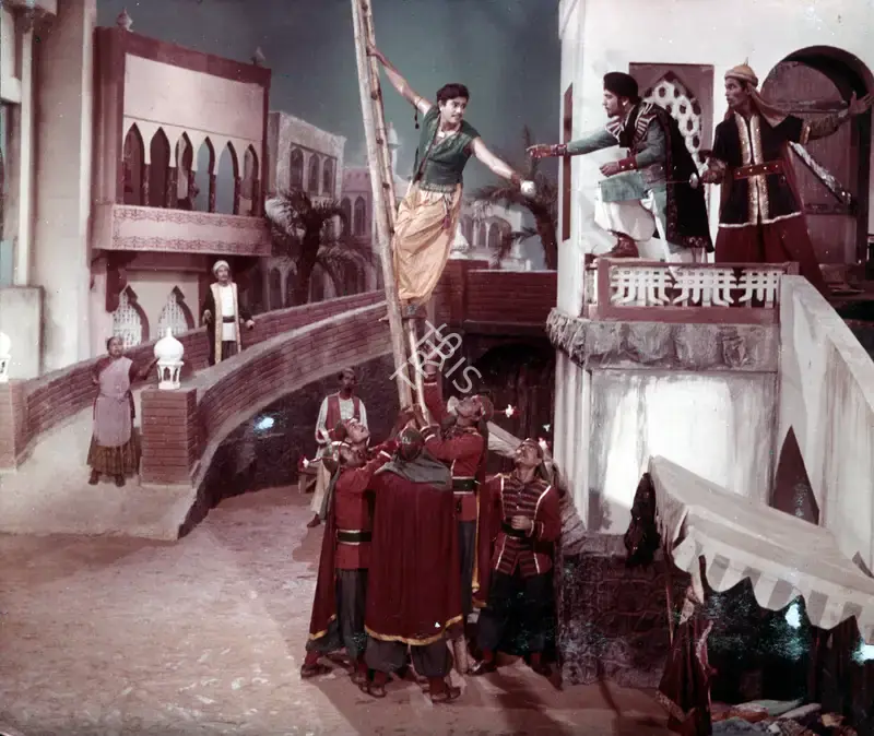 Anant Wadadeker (Cinematographer), Alibaba Aur Chaalees Chor, 1966, Photographic Still