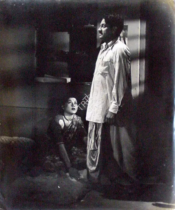 Raja Nene (Director), Pehli Tareekh, 1954, Photographic Still