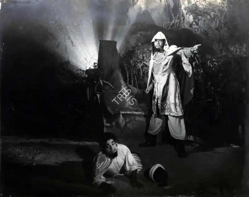 Harish (Director), Dakoo Ki Ladki, 1954, Photographic Still
