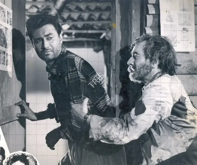 Dev Anand (Producer), Humsafar, 1953, Photographic Still