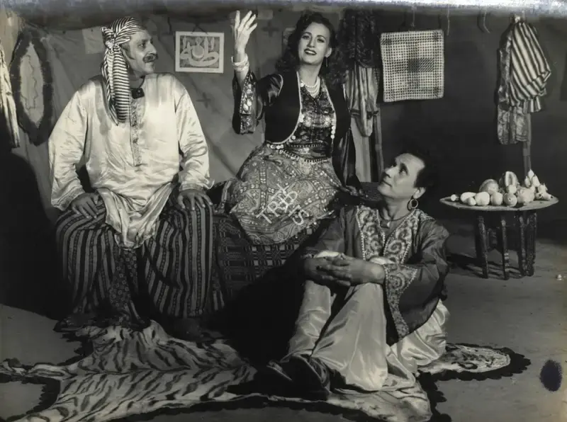 John Cavas (Director), Baghdad Ka Jadu, 1956, Photographic Still