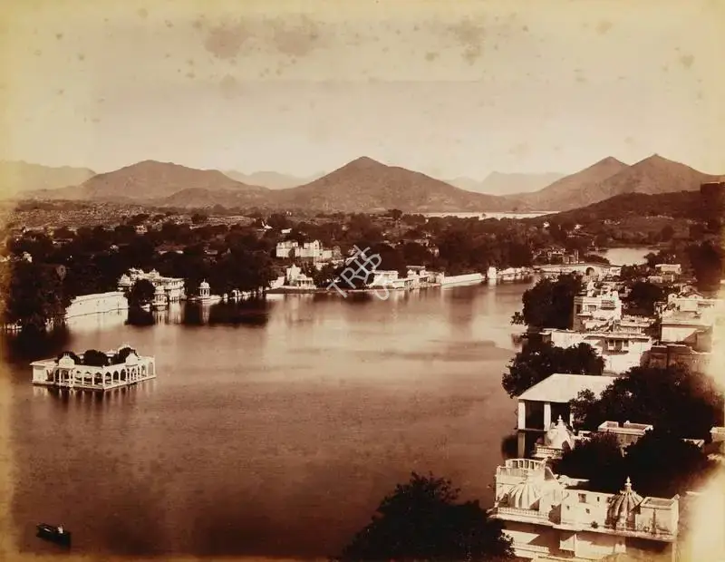 Lala Deen Dayal (Photographer), Lake from the palace looking north Odeypur, 1890, Antiquarian Photograph