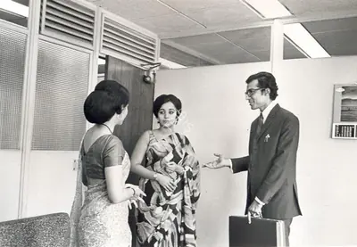 Soumendu Roy (Cinematographer), Seema Baddha, 1971, Photographic Still