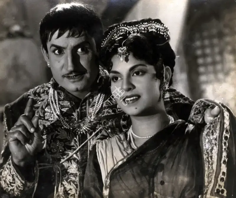 Tej Nath Zar (Producer), Tajposhi, 1957, Photographic Still