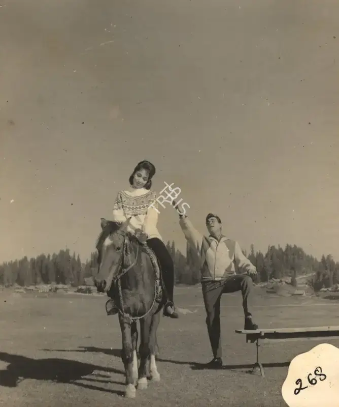 Ramanand Sagar (Producer), Arzoo, 1965, Photographic Still
