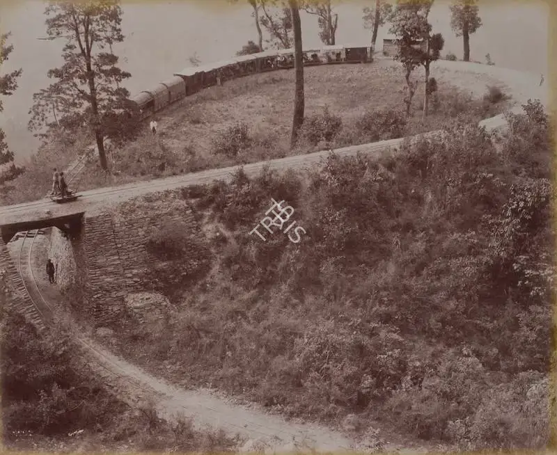 Unknown (Photographer), The Loop on the Railway at Champattia - D.H. Rly, 1901, Antiquarian Photograph