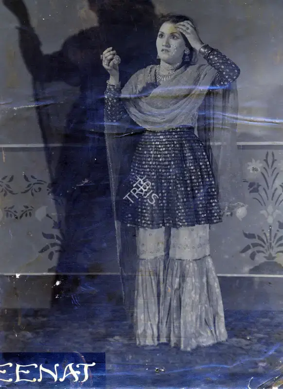 Shaukat Hussain Rizvi (Director), Zeenat, 1945, Photographic Still