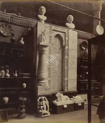 Shew Shankar Narayan (Photographer), A Portion of the Bhawnagar Chhatree in carved Marble - Bombay Court, 1883, Antiquarian Photograph