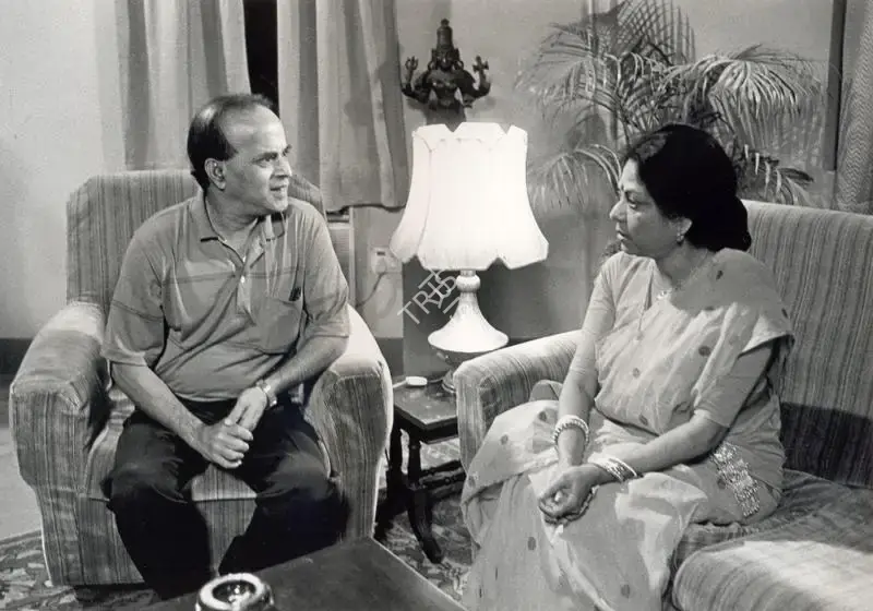 Barun Raha (Cinematographer), Agantuk, 1991, Photographic Still