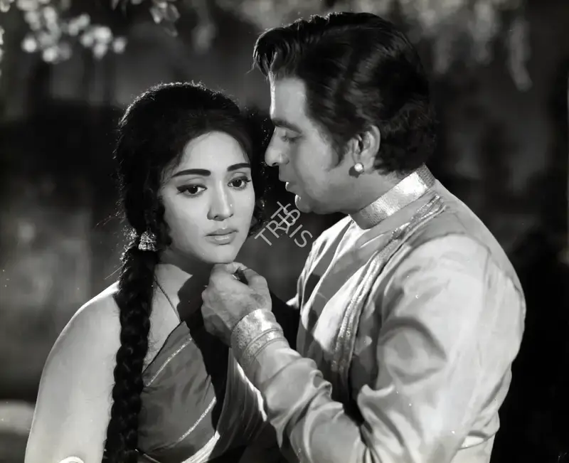R.D. Mathur (Cinematographer), Sunghursh, 1968, Photographic Still
