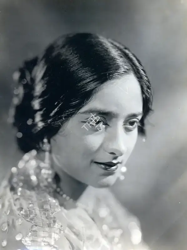 Rustom B. Irani (Cinematographer), Sarla, 1936, Photographic Still