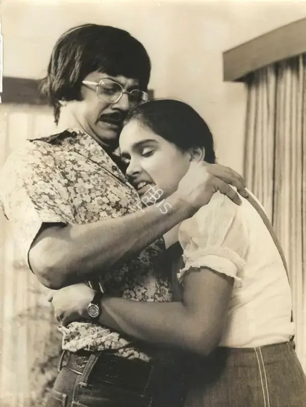 Barun Mukherjee (Cinematographer), Gehrayee, 1981, Photographic Still