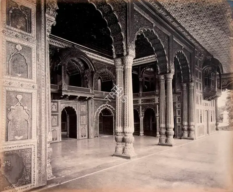 Edmund David Lyon (Photographer), Dera-i-Dowlut, Seringapatam (Interior of Verandah), 1868, Antiquarian Photograph