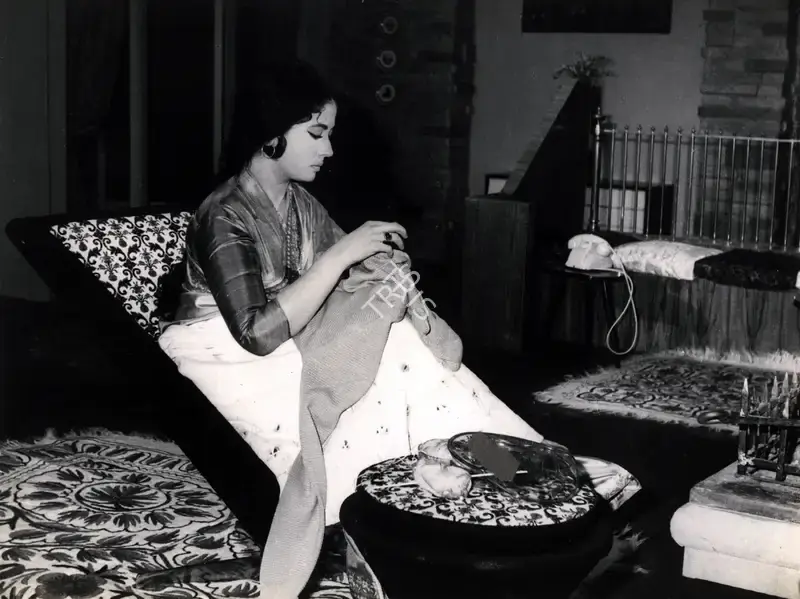 Apurba Bhattacharjee (Cinematographer), Bheegee Raat, 1965, Photographic Still