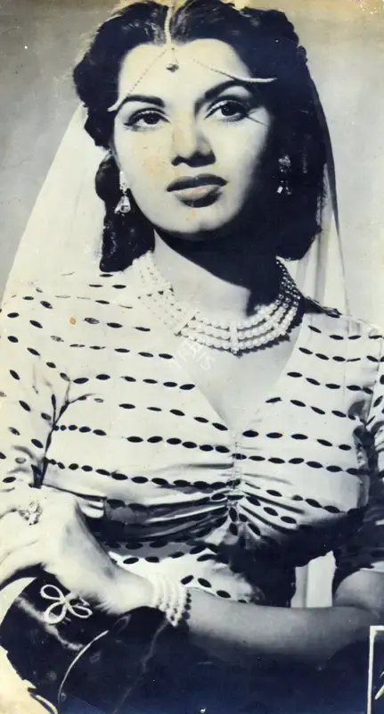 Jayant Desai (Director), Nishan Danka, 1952, Photographic Still