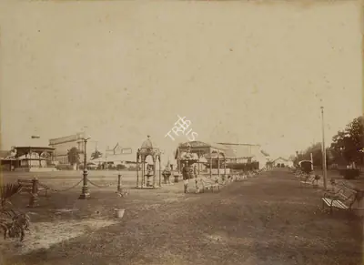 Shew Shankar Narayan (Photographer), The Promenade and the Band Stand, 1883, Antiquarian Photograph