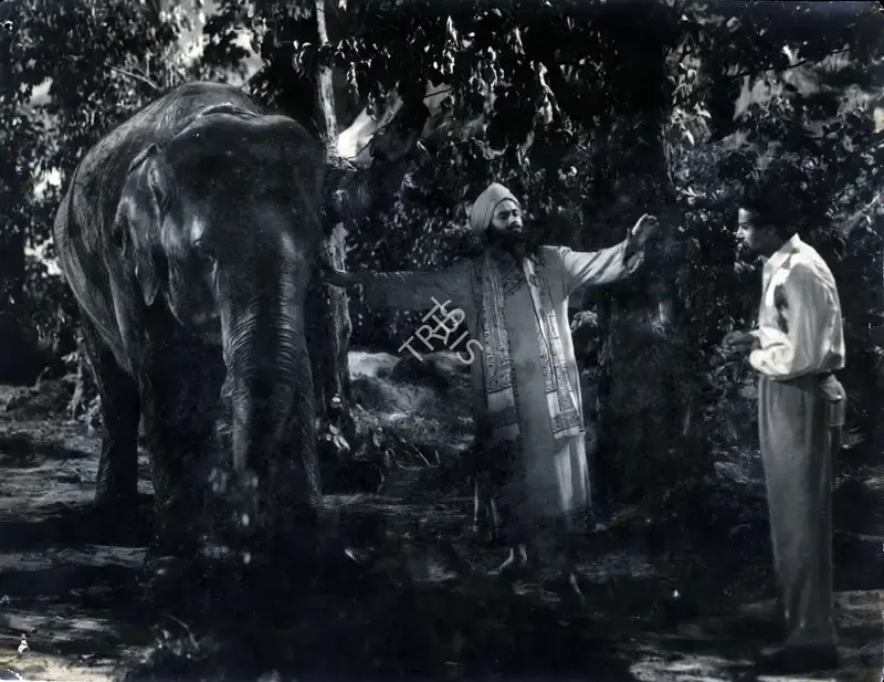 Subodh Kumar (Director), Munimji, 1955, Photographic Still