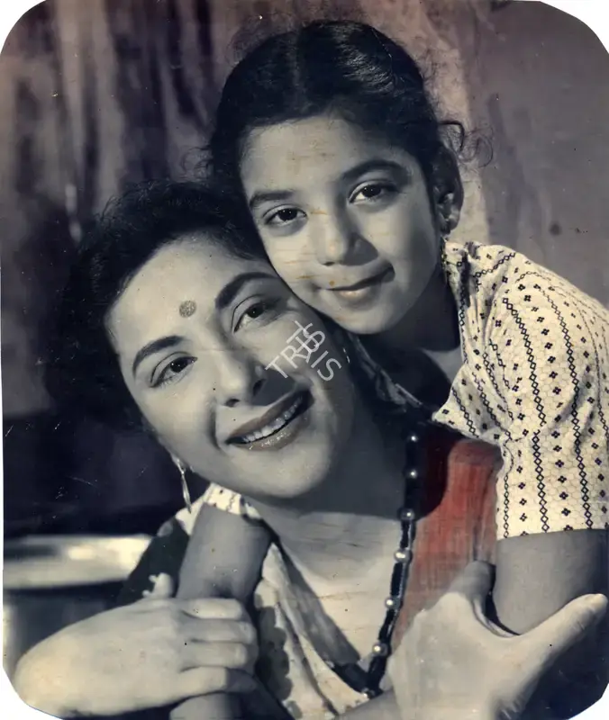 P. Issac (Cinematographer), Ghar Sansar, 1958, Photographic Still