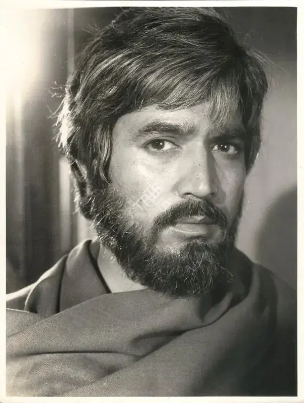 V.R. Parameswaran (Producer), Babu, 1983, Photographic Still