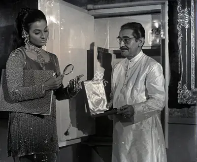 Raj Khosla (Producer), Do Chor, 1972, Photographic Still