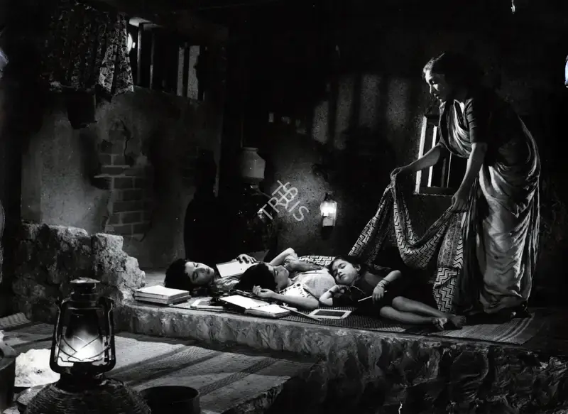Naushad (Producer), Maalik, 1958, Photographic Still