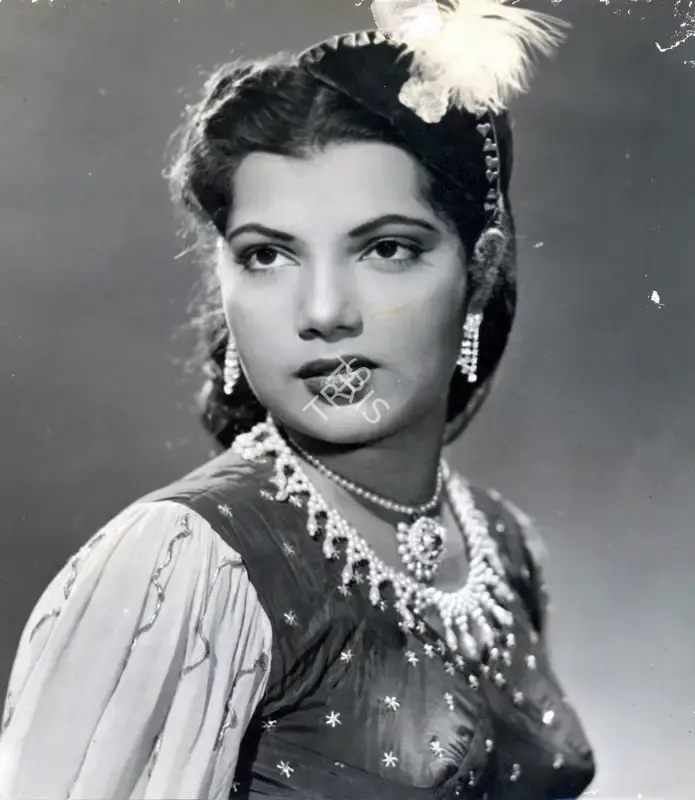 M.R. Bhakri (Producer), Darbar, 1955, Photographic Still