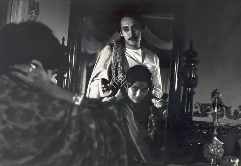 Soumendu Roy (Cinematographer), Ghare Baire, 1985, Photographic Still