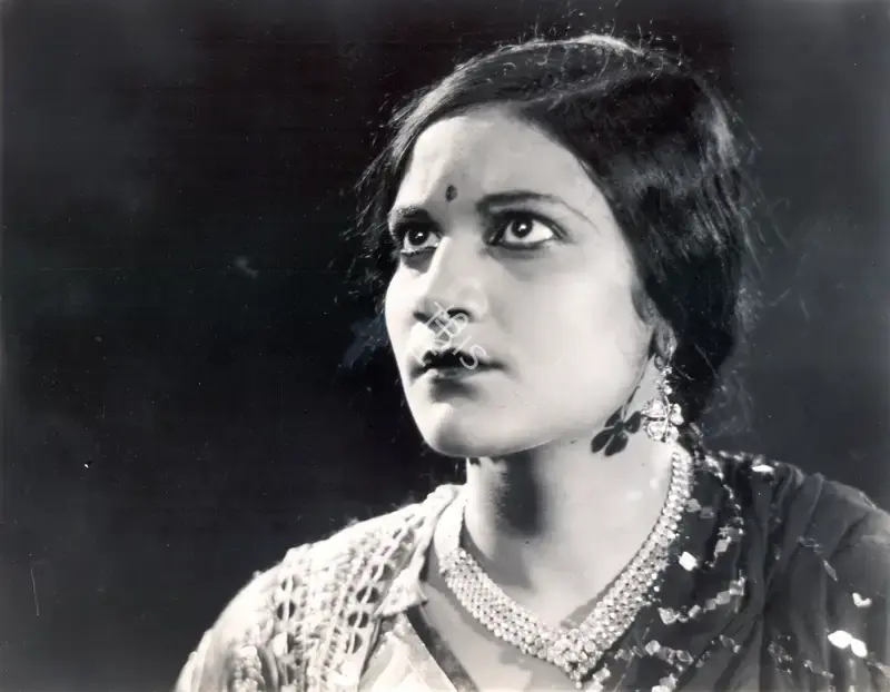 Gunjal (Director), Mahamaya, 1936, Photographic Still