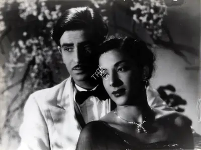 Radhu Karmakar (Cinematographer), Awara, 1951, Photographic Still