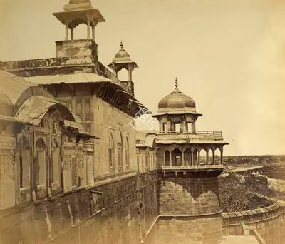 Felice Beato (Photographer), The Summun Bourj in the fort of Agra, 1859, Antiquarian Photograph