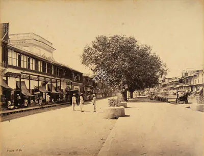 Samuel Bourne (Photographer), The Chaudhury Chowk, or Principal Street, 1865, Antiquarian Photograph