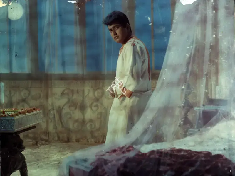 Fali Mistry (Cinematographer), Neel Kamal, 1968, Photographic Still