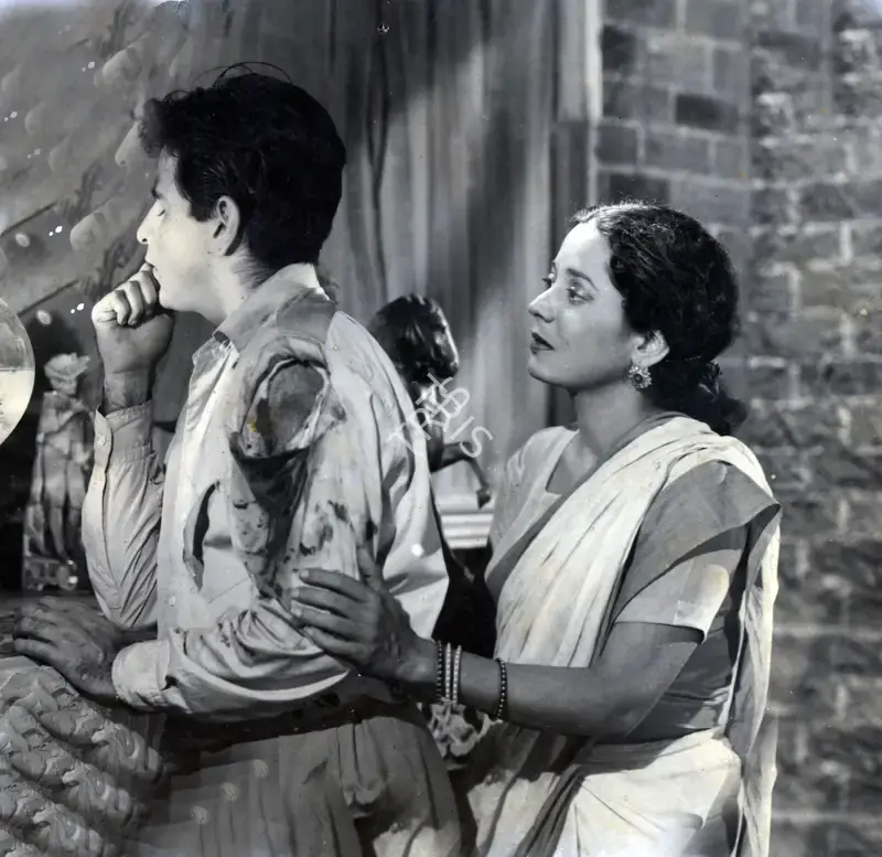 R.C. Talwar (Producer), Sangdil, 1952, Photographic Still
