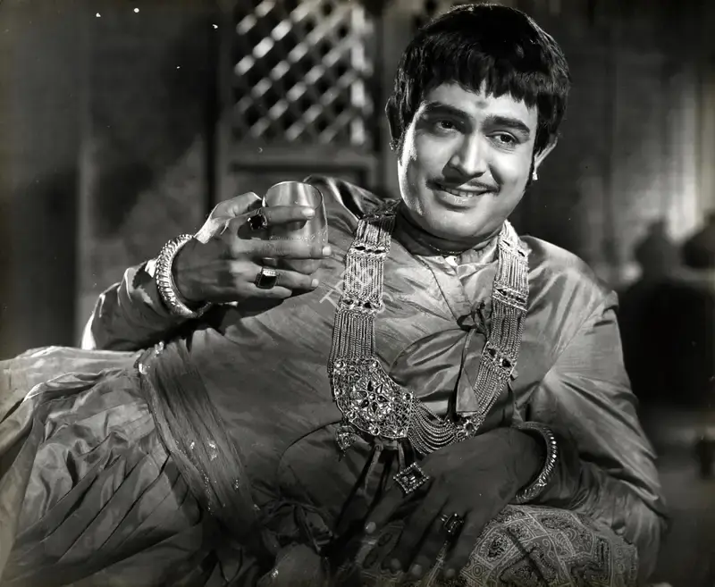 R.D. Mathur (Cinematographer), Sunghursh, 1968, Photographic Still