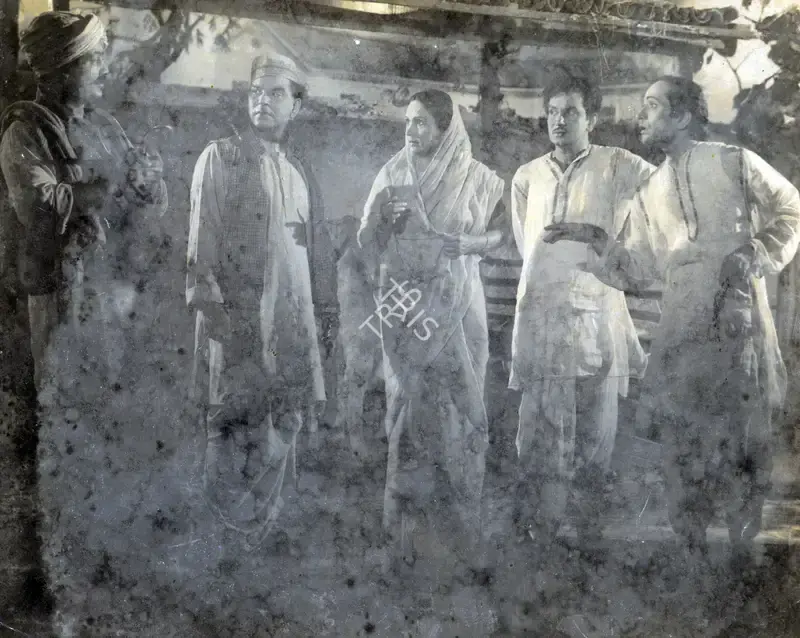 Nanabhai Bhatt (Producer), Hamari Shaan, 1951, Photographic Still