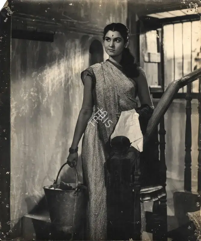 Pandurang Naik (Cinematographer), Aarti, 1962, Photographic Still