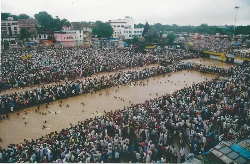 Rajeev Shrivastava (Cinematographer), Strings, 2005, Photographic Still