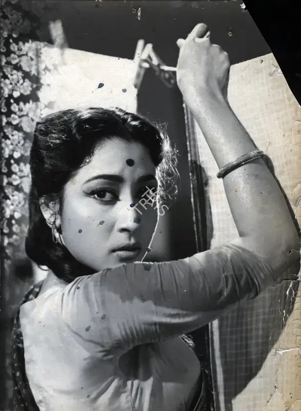 N.N. Shukla (Cinematographer), Phool Bane Angaare, 1963, Photographic Still