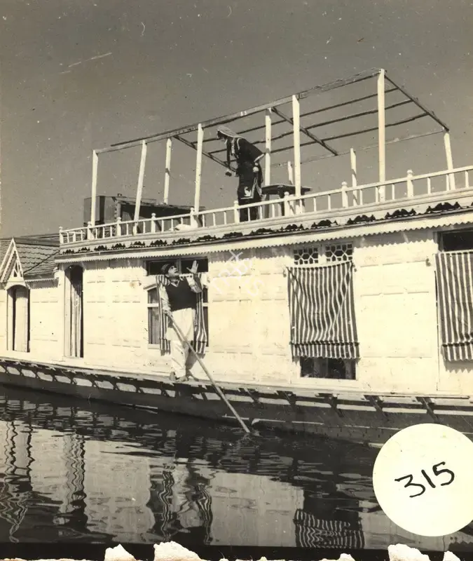 Ramanand Sagar (Producer), Arzoo, 1965, Photographic Still