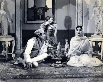 M.N. Malhotra (Cinematographer), Sadhna, 1958, Photographic Still