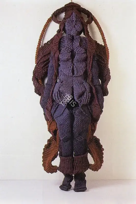 Mrinalini Mukherjee (Artist), Prithvi, Sculpture
