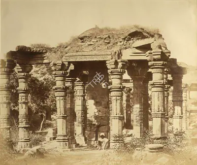 Felice Beato (Photographer), Hindoo Temple in Kootub,Delhi, 1858, Antiquarian Photograph