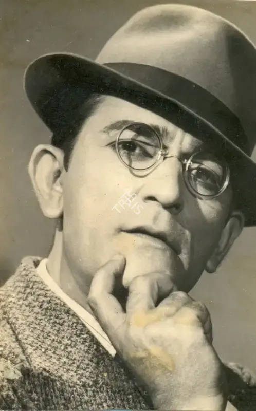 Jayant Desai (Director), College Girl, 1935, Photographic Still