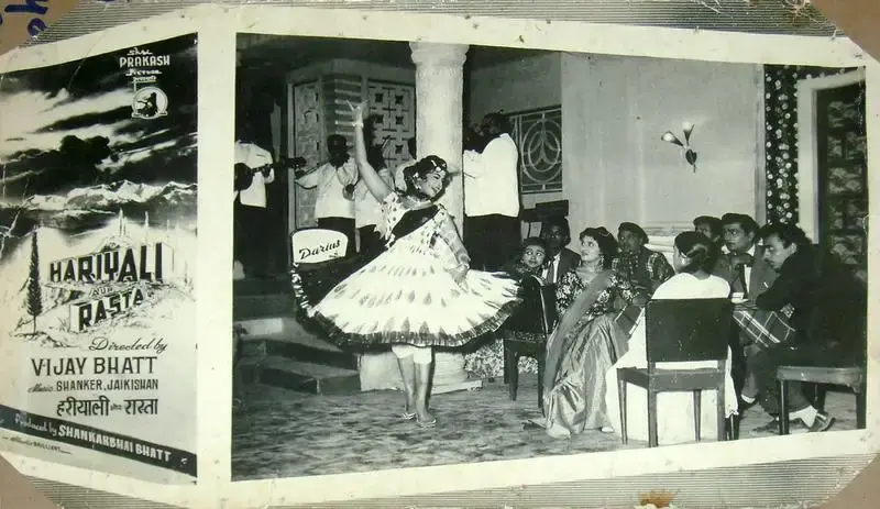 Bipin Gajjar (Cinematographer), Hariyali Aur Rasta, 1962, Lobby Card