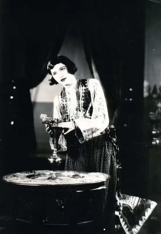 Moti B. Gidwani (Director), Insaan Ya Shaitan, 1933, Photographic Still